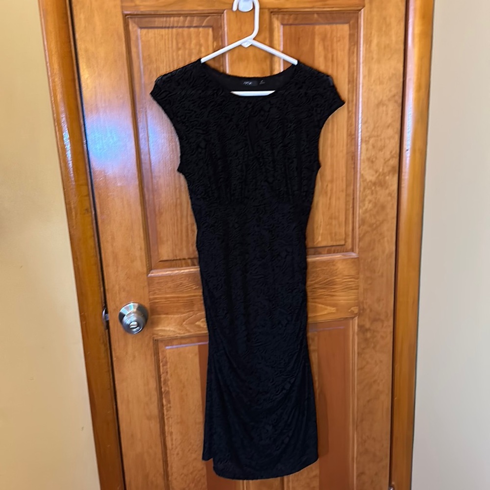 APT9 Size M Black textured dress